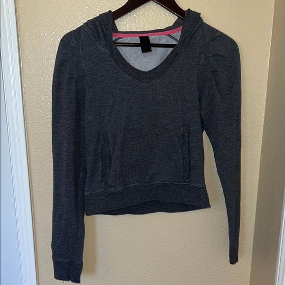 Ryu Charcoal V-Neck Hoodie - Picture 1 of 2